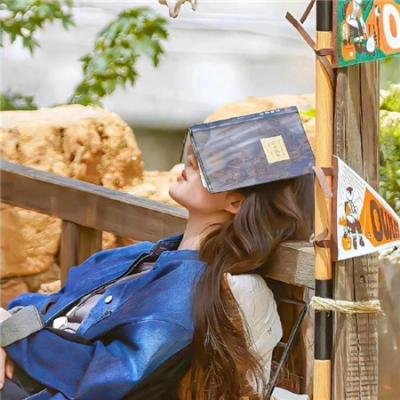 明月高悬不独照我